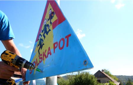 ŠOLSKA POT 03 FOTO LJUBO VUKELIČ